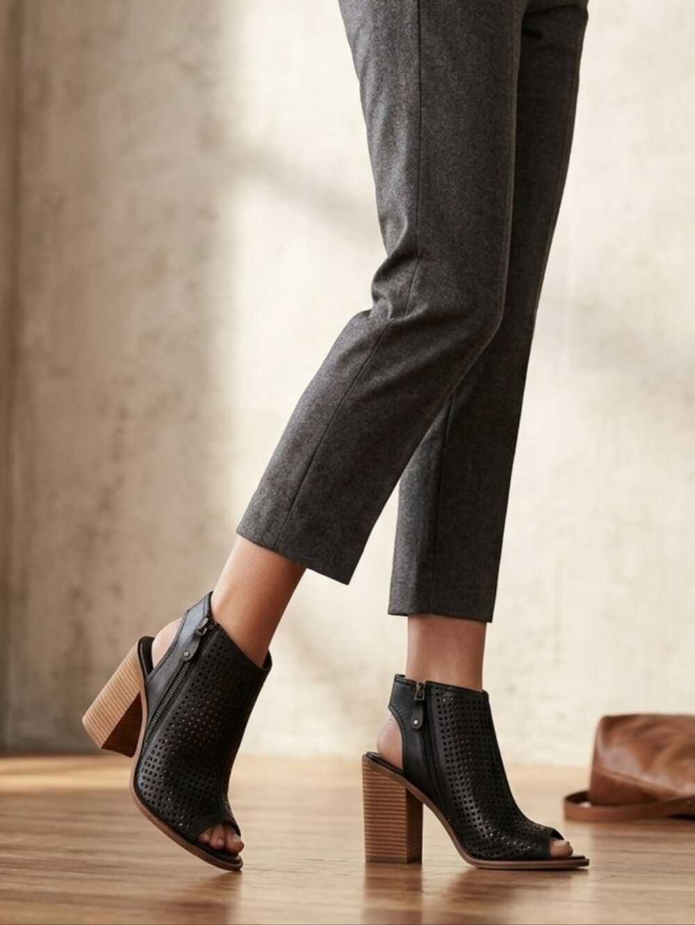 Kelsi Dagger Black Leather Open Toe Perforated Ankle Bootie 8.5 NEW